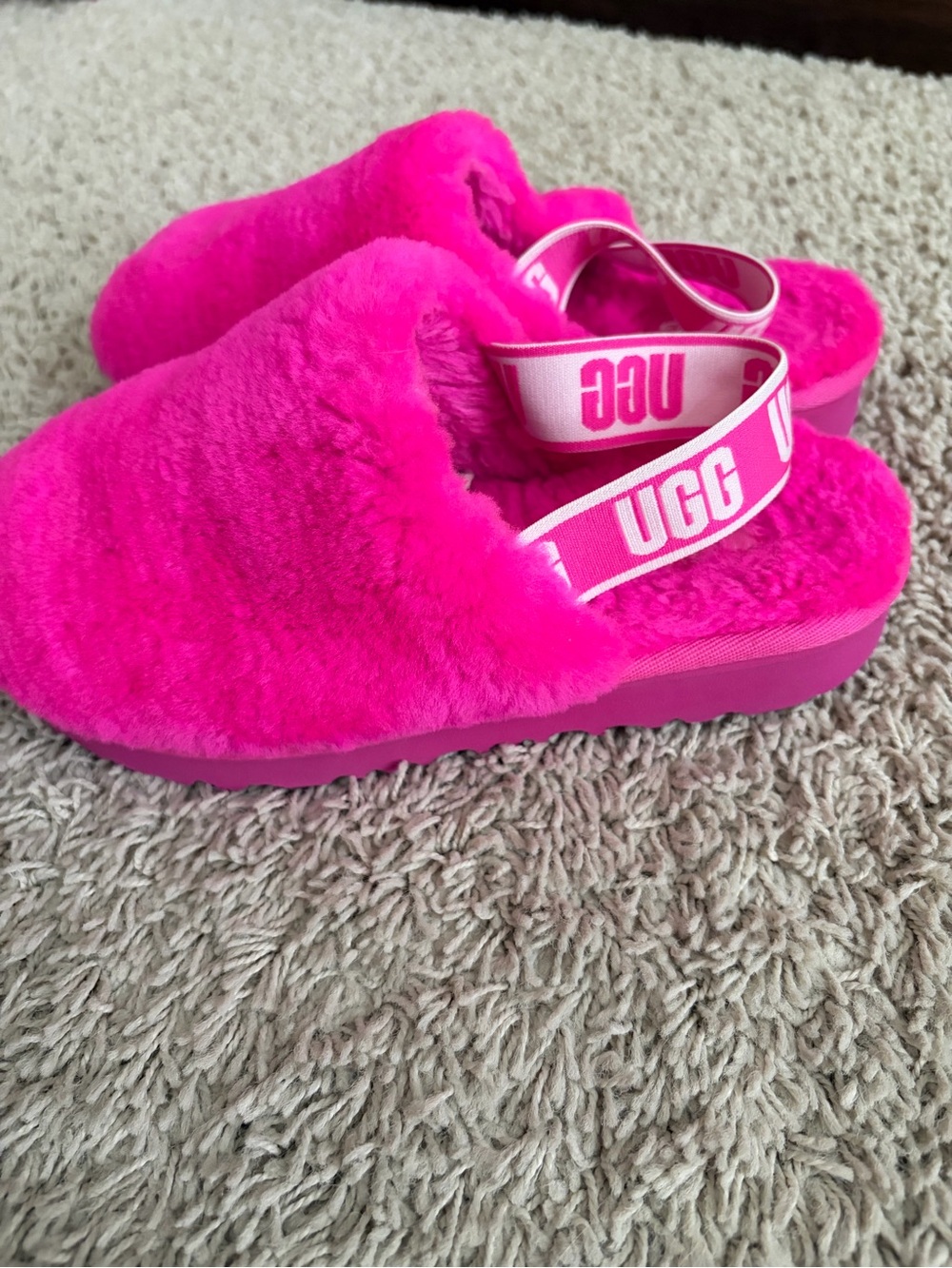 UGG Fluffy Slide with Logo Sling - Hot Pink